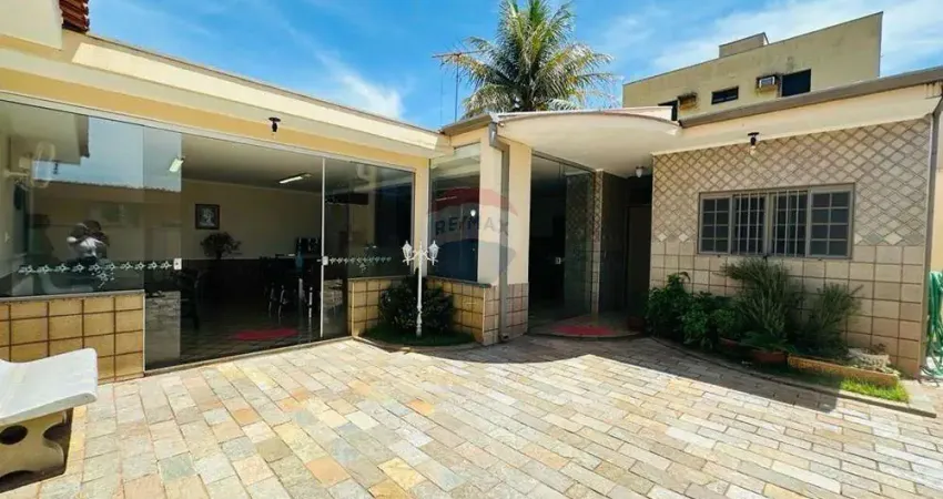 Casa para venda em ribeirânia de 267.15m² com 3 quartos, 1 suite e 3 garagens