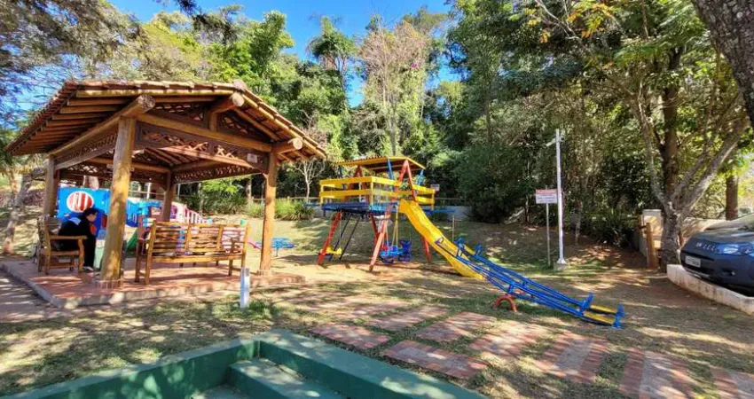 Casa para venda em jardim recanto de 306.67m² com 3 quartos, 3 suites e 4 garagens