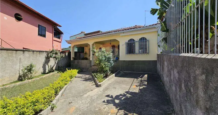 Casa para venda em esperança (justinópolis) de 250.00m² com 8 quartos e 6 garagens