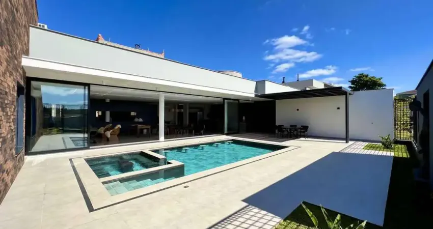 Casa para venda em evidence de 780.00m² com 4 quartos, 4 suites e 6 garagens