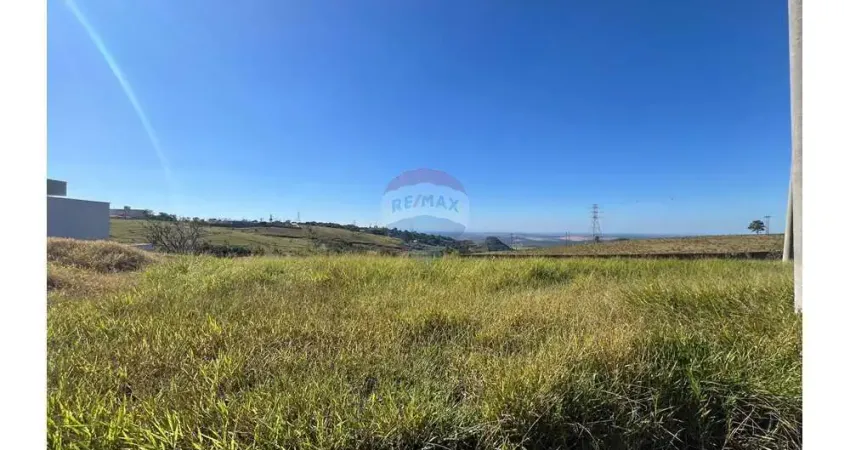 Terreno à venda na Vila Eny, Botucatu 