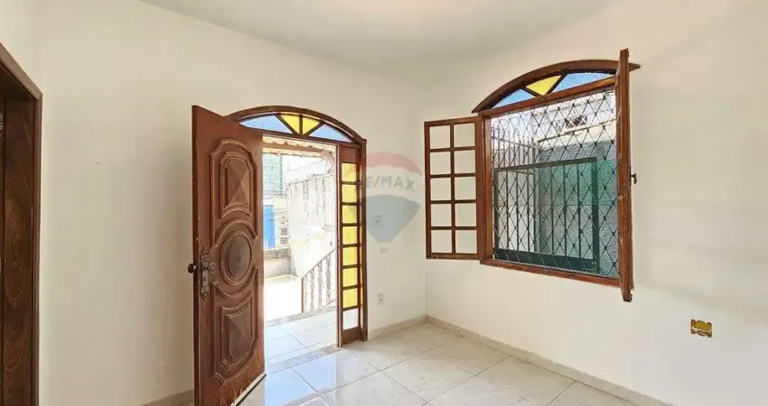 Casa para venda em lagoinha de 246.00m² com 5 quartos, 1 suite e 3 garagens