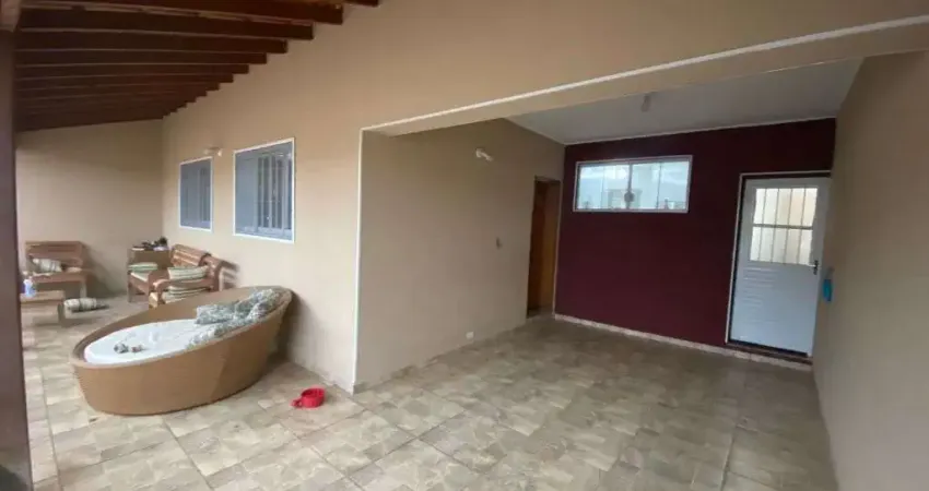 Casa para venda em centro de 215.00m² com 3 quartos, 1 suite e 1 garagem