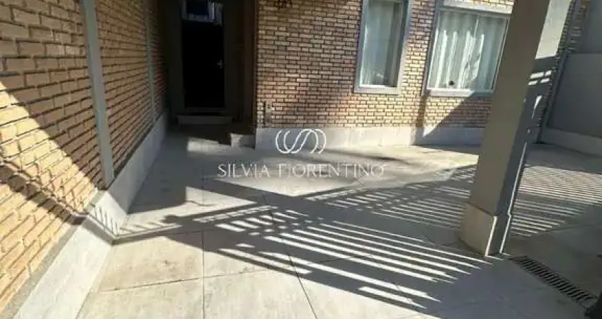 Casa para venda em centro de 141.00m² com 4 quartos, 1 suite e 2 garagens