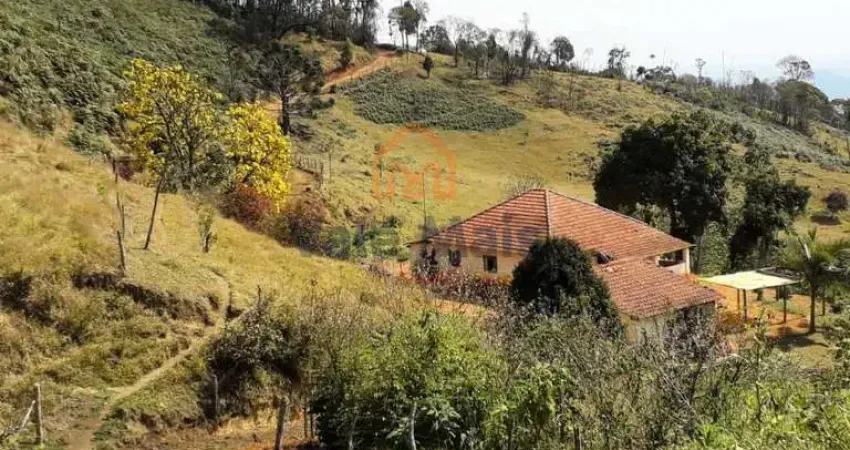 Fazenda / sítio para venda em varjão de 459800.00m² com 4 quartos e 2 garagens
