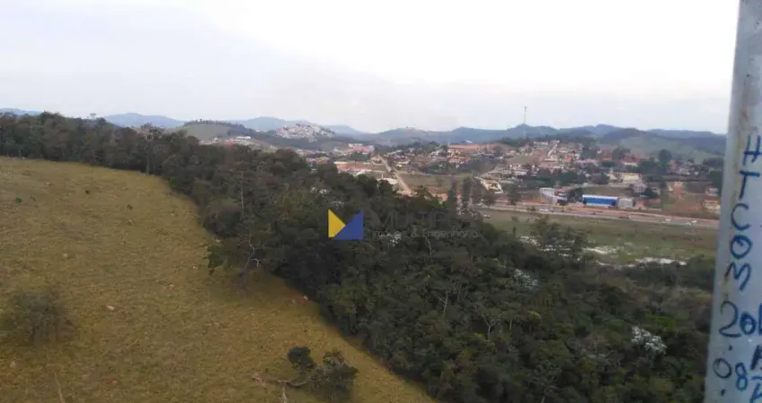 Casa comercial à venda no Centro, Nazaré Paulista 