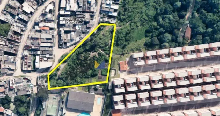 Terreno à venda na Estrada Conceição do Bananal, 184, Parque Primavera, Guarulhos