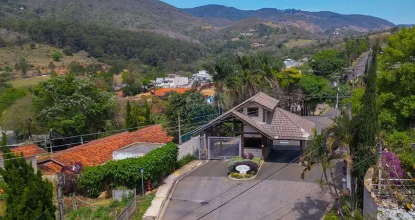 Casa de condomínio para venda em condomínio residencial água verde de 325.00m² com 4 quartos, 2 suites e 4 garagens