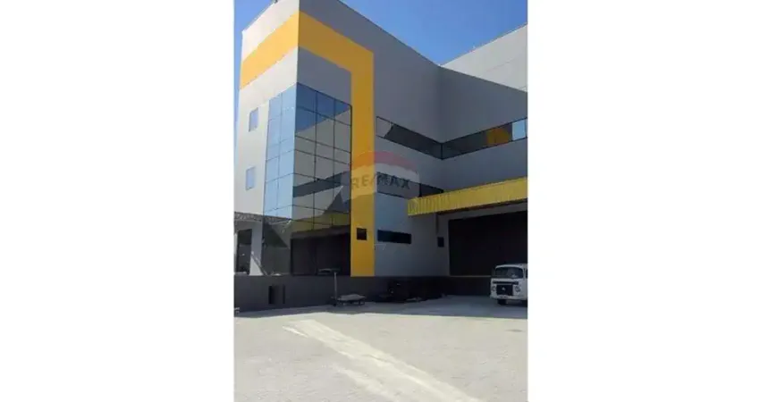 Galpão / depósito / armazém para alugar em água chata de 3100.00m²