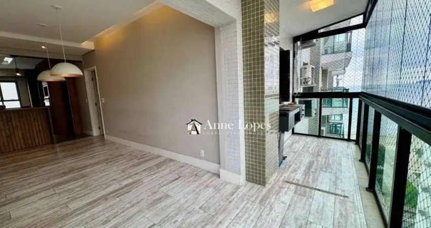 Apartamento para venda em embaré de 146.00m² com 3 quartos, 1 suite e 2 garagens