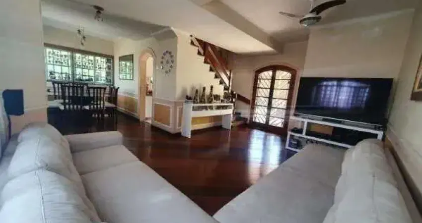 Sobrado para venda em jardim penha de 240.00m² com 5 quartos, 2 suites e 6 garagens