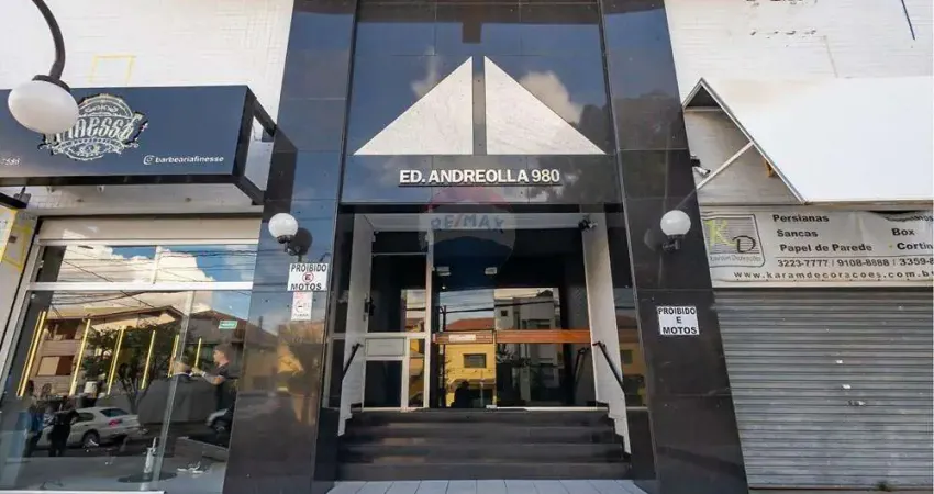 Sala comercial à venda na Rua Vinte e Quatro de Maio, 980, Rebouças, Curitiba