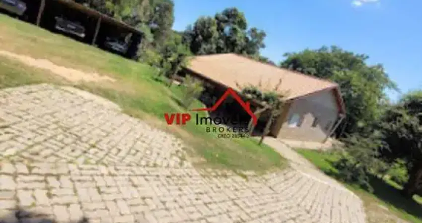 Fazenda / sítio para venda em caxambu de 4700.00m² com 2 quartos, 2 suites e 3 garagens