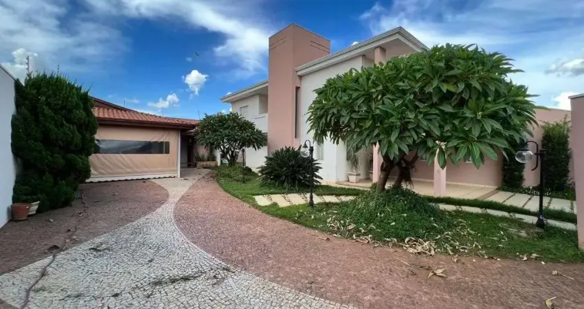 Casa para venda em jardim são francisco de 343.00m² com 3 quartos, 1 suite e 7 garagens