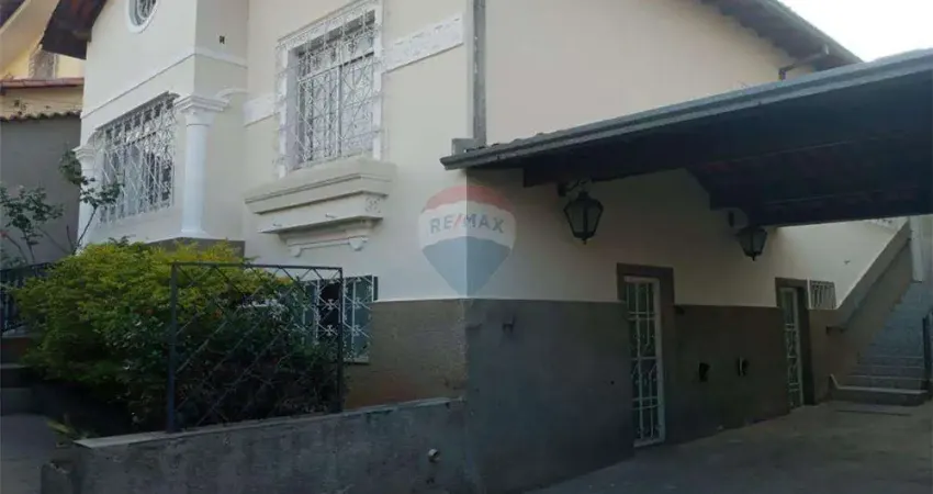 Casa para venda em santa efigênia de 300.00m² com 4 quartos e 10 garagens