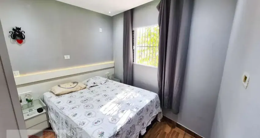 Sobrado para venda em canhema de 280.00m² com 3 quartos, 1 suite e 2 garagens