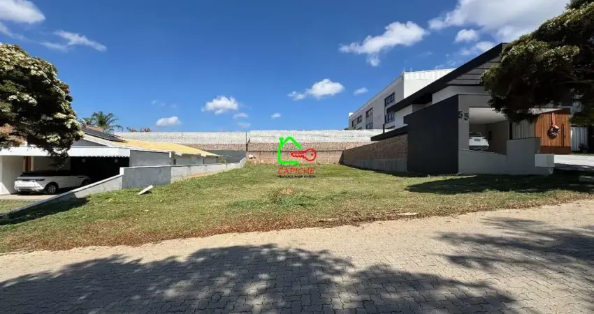 Terreno em condomínio fechado à venda na Avenida Frank Swalles, 319, Cachoeira, Vinhedo