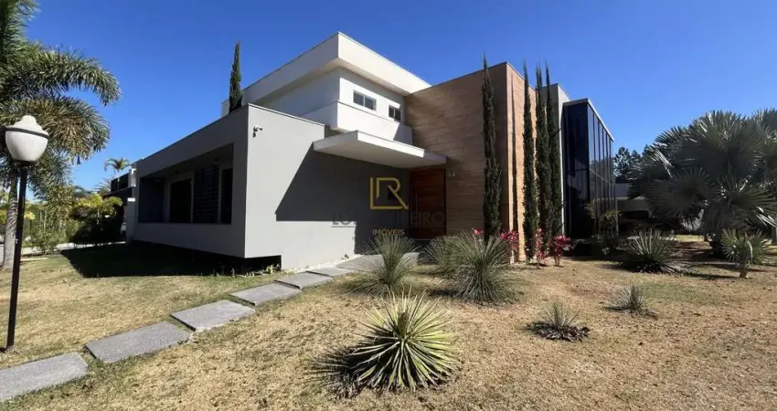 Sobrado para venda em sociedade hípica de botucatu de 410.00m² com 3 quartos, 3 suites e 6 garagens