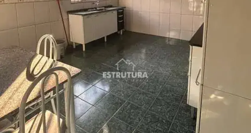 Casa para alugar em residencial das flores de 150.00m² com 2 quartos e 1 garagem