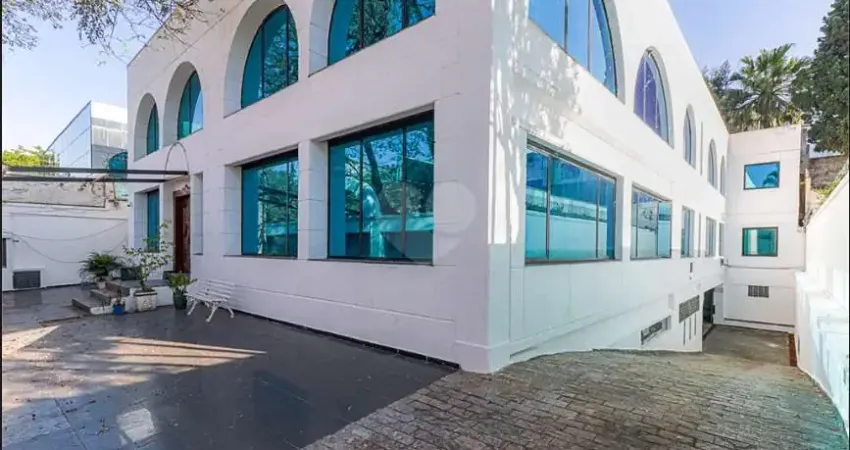 Sobrado para alugar em jardim everest de 1250.00m² com 15 quartos