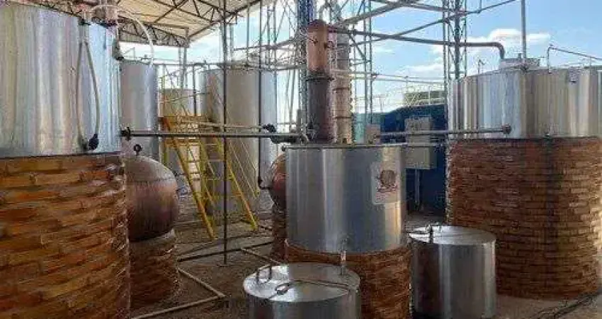 Casa comercial à venda no Centro, Presidente Olegário 