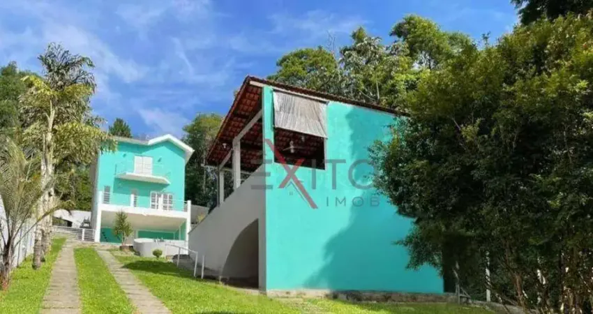 Casa para venda em alpes dos araçás (jordanésia) de 260.00m² com 3 quartos, 3 suites e 4 garagens