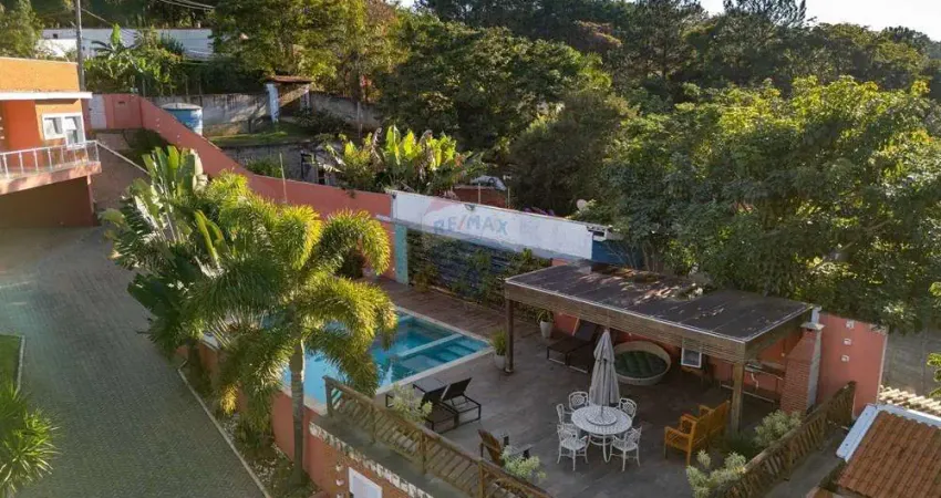 Casa para venda em jardim tarantela de 1000.00m² com 7 quartos, 7 suites e 8 garagens