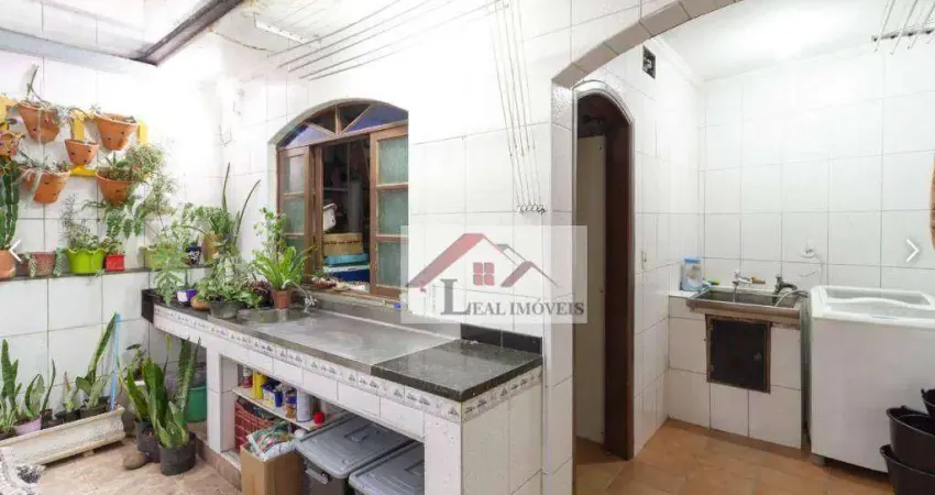 Sobrado para venda em vila helena de 227.00m² com 3 quartos, 1 suite e 2 garagens