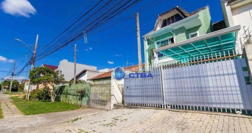 Sobrado para venda em boqueirão de 150.00m² com 4 quartos, 1 suite e 3 garagens