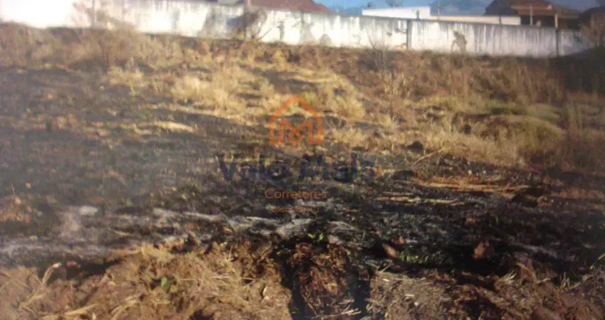 Terreno à venda na Rua Luiz Romanelli, Vila Regina Célia, Cruzeiro