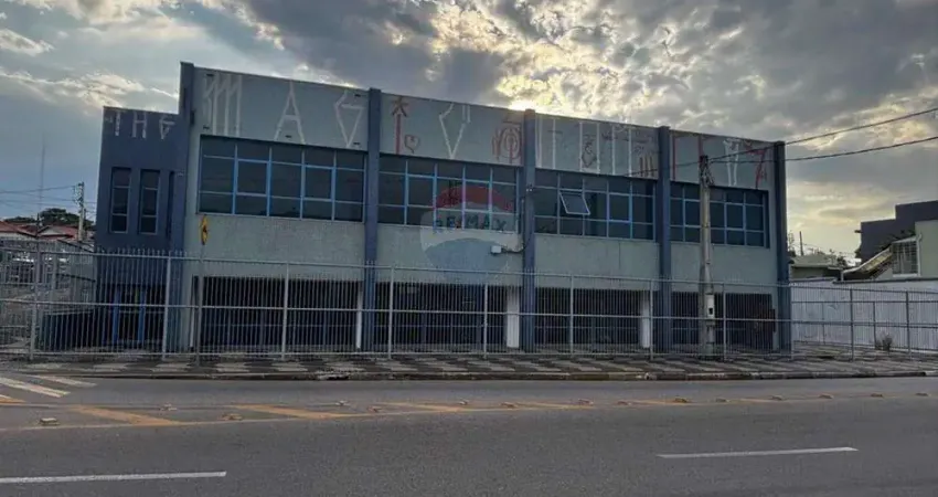 Prédio comercial para alugar em centro de 1157.00m² com 15 garagens