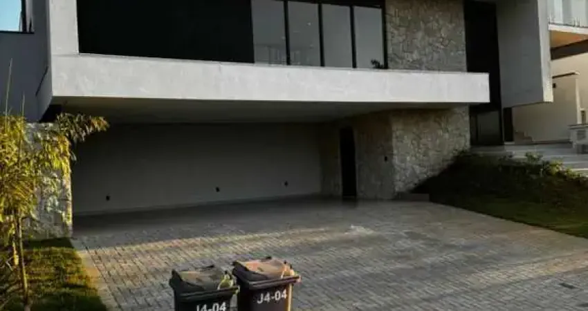 Casa de condomínio para alugar em alphaville nova esplanada 4 de 250.00m² com 3 quartos, 3 suites e 4 garagens