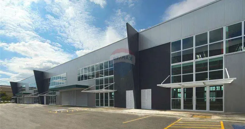 Galpão / depósito / armazém para alugar em distrito industrial de 1525.00m² com 877 garagens