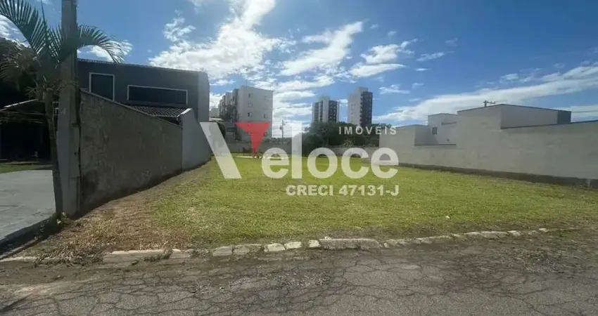 Terreno em condomínio fechado à venda na Rua Padre Fischer, Parque São Luís, Taubaté