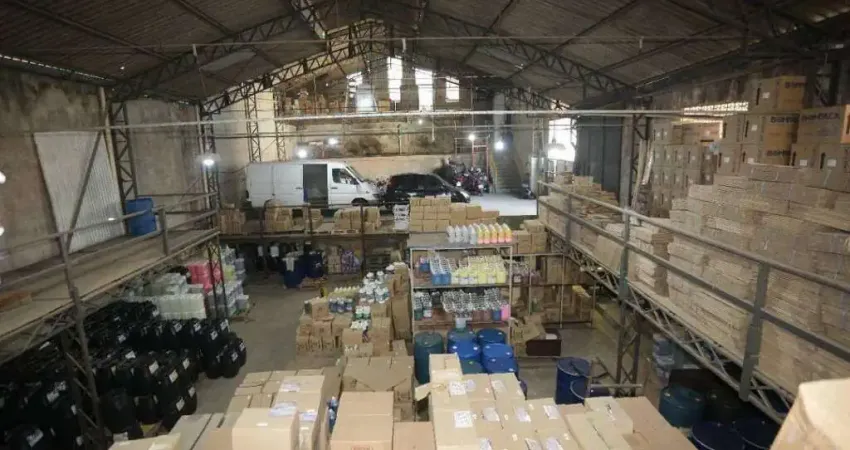 Galpão / depósito / armazém para venda em vila são rafael de 1000.00m² com 12 garagens