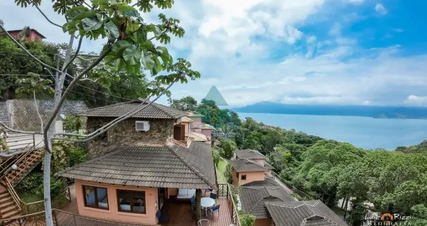 Casa para venda em ilhabela de 185.00m² com 3 quartos, 3 suites e 2 garagens