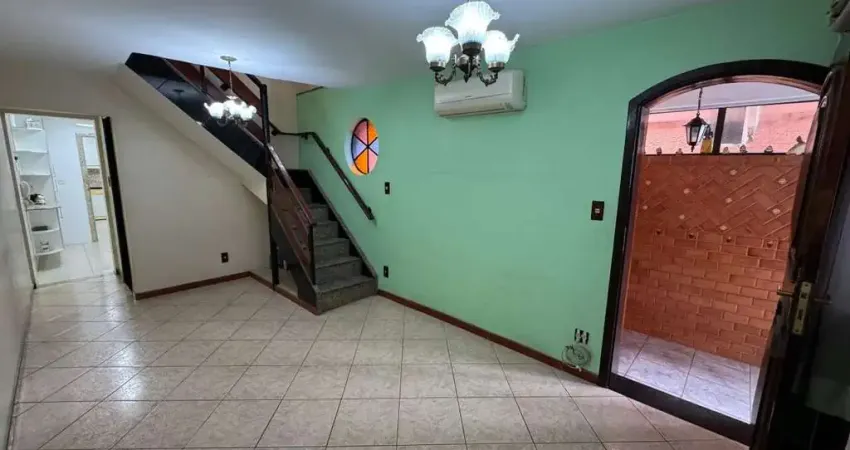 Casa para venda em vista alegre de 70.00m² com 3 quartos, 3 suites e 2 garagens
