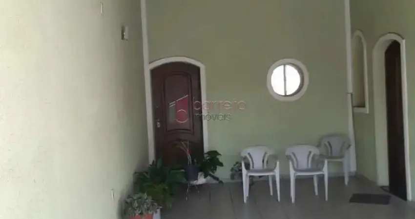 Casa para venda em vila vianelo de 153.00m² com 3 quartos, 1 suite e 1 garagem