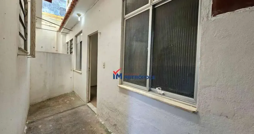Casa com 1 quarto para alugar na Rua Trinca Ferro, 31, Taquara, Rio de Janeiro