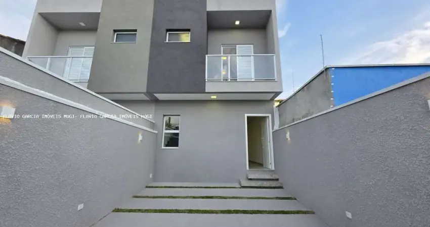 Sobrado para venda em alto ipiranga de 140.00m² com 3 quartos, 3 suites e 2 garagens