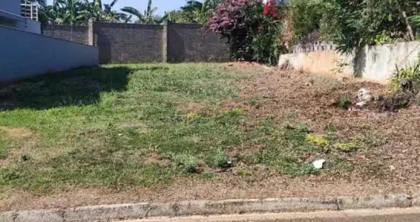 Terreno em condomínio fechado à venda no Parque Nova Carioba, Americana 