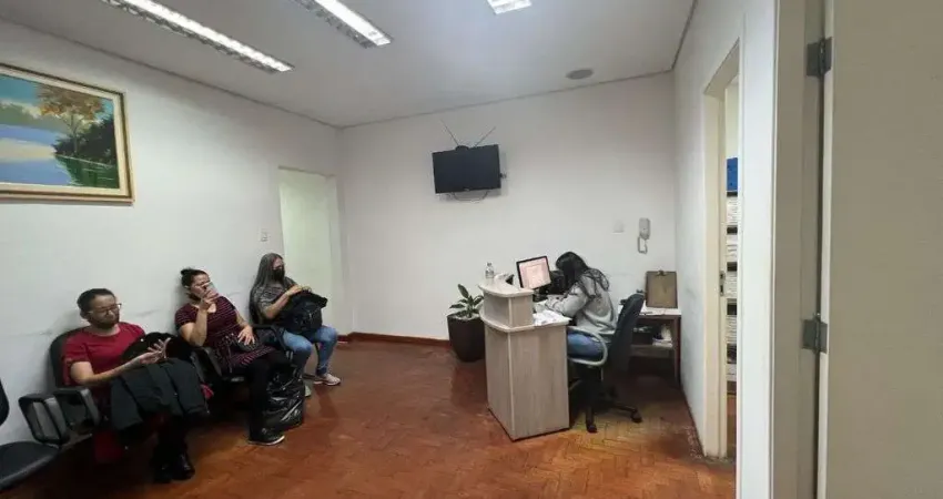 Apartamento para venda e aluguel em centro de 52.00m² com 1 quarto