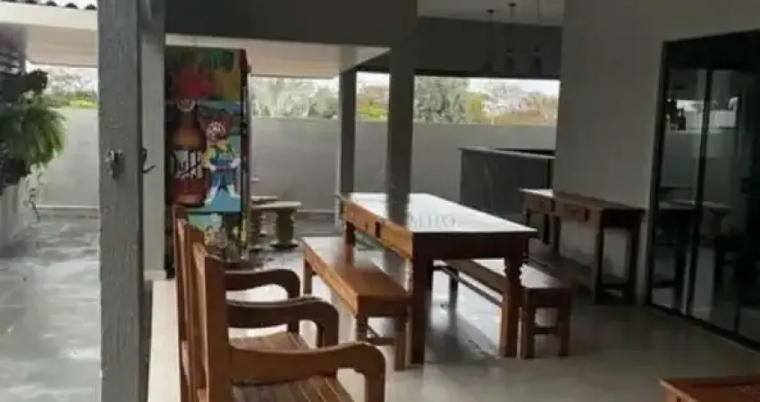 Casa para venda em residencial costa azul de 180.00m² com 3 quartos, 1 suite e 5 garagens