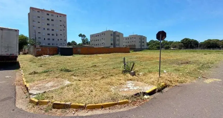 Terreno à venda na Avenida Arthur Ferreira da Costa, 001, Aviação, Araçatuba