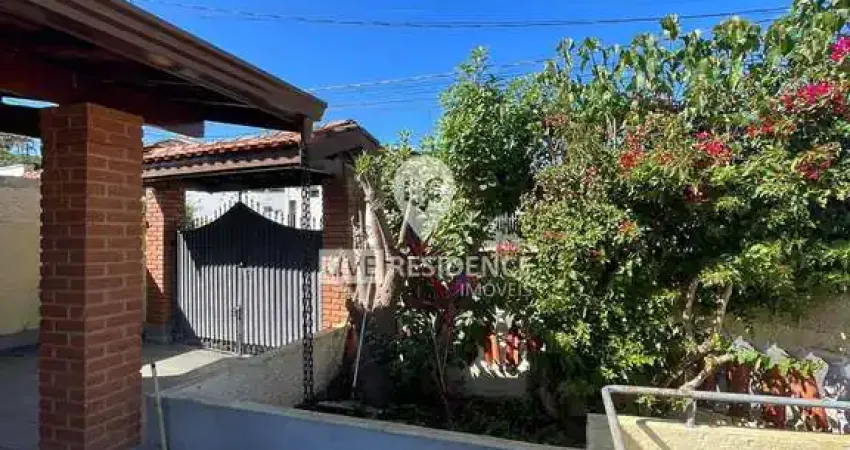 Casa para venda em capela de 246.00m² com 3 quartos, 2 suites e 3 garagens