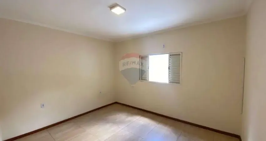 Casa com 2 quartos para alugar na Rua dos Tupis, 390, Vila Rodini, Araras