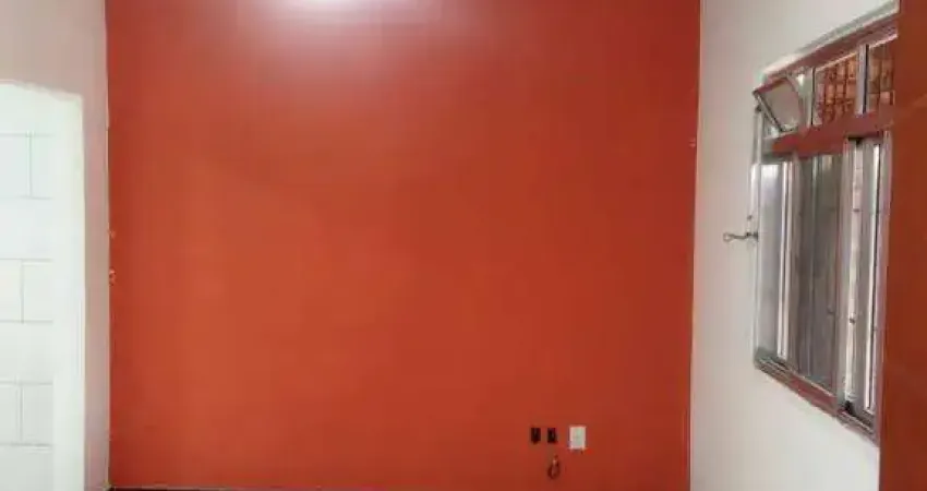 Casa para alugar em maracana de 250.00m² com 2 quartos e 3 garagens