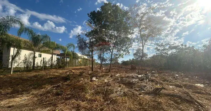 Terreno em condomínio fechado à venda no Centro, Jaboticatubas