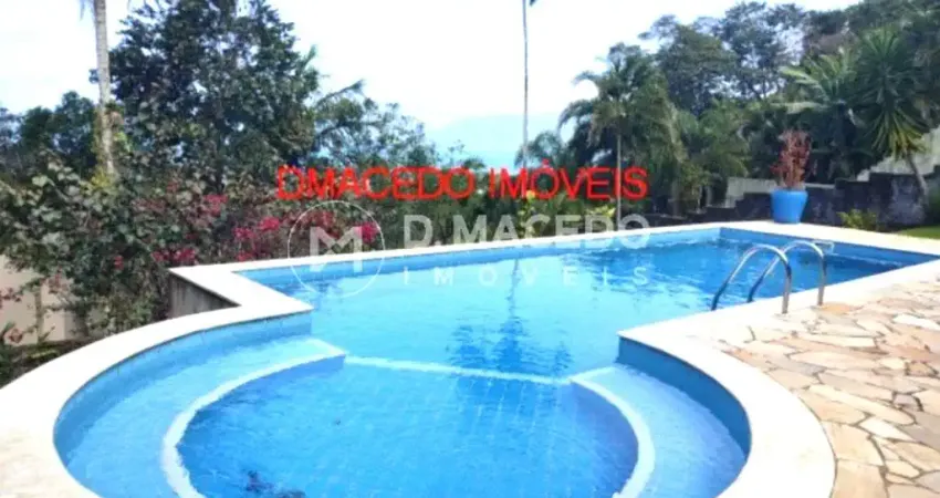 Casa para venda em praia da lagoinha de 800.00m² com 4 quartos, 4 suites e 2 garagens