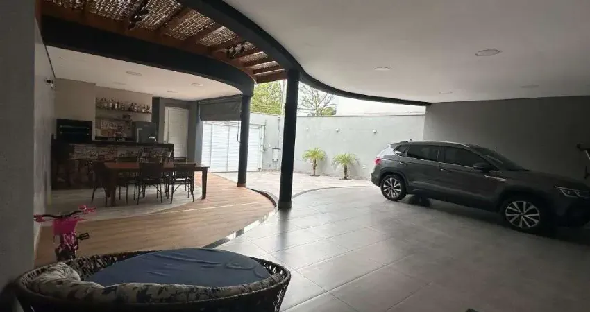 Casa para venda em residencial furlan de 218.00m² com 3 quartos, 1 suite e 4 garagens